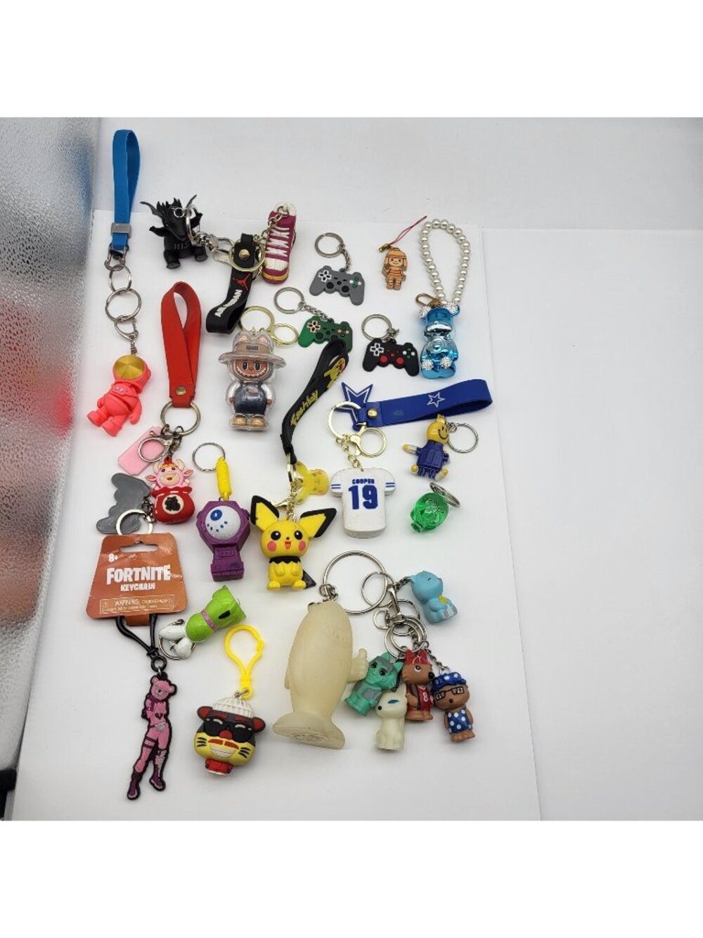 Keychain collection lot Assorted styles Flea market treasure box assortment
